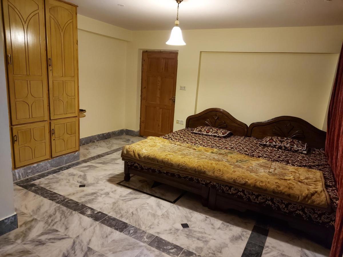 Shahrukh Heights Hotel Murree Exterior foto